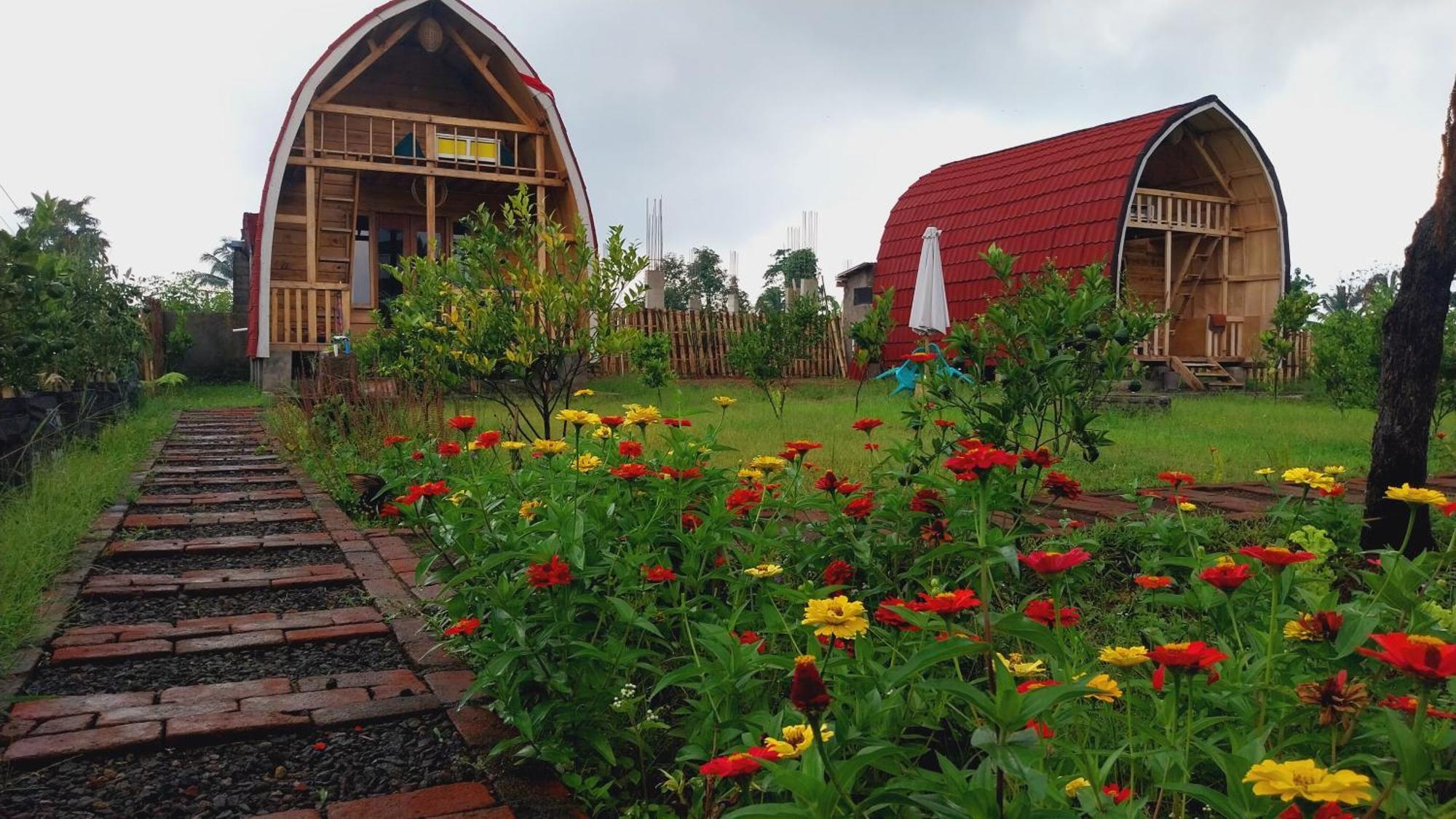 Raturinjani Homestay Selong Экстерьер фото